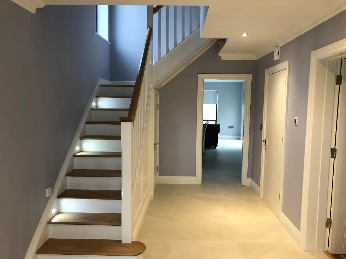 1 Luxurious Room In Family Home Killarney Guest house